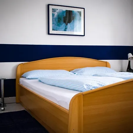 Nefelejcs Apartmanhaz * Gyenesdiás