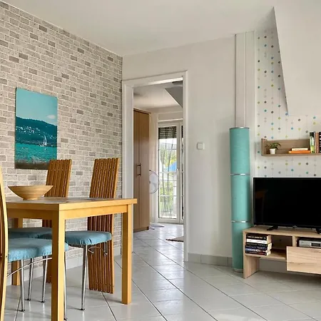 Apartament Nefelejcs Apartmanhaz