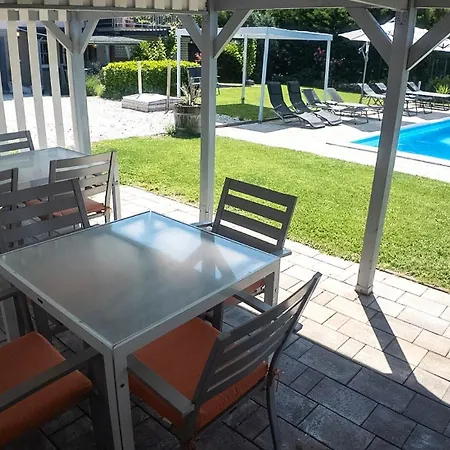 Nefelejcs Apartmanhaz Apartment Gyenesdias