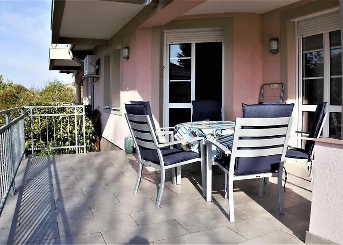 Nefelejcs Apartmanhaz