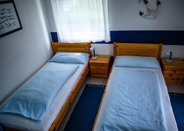 Nefelejcs Apartmanhaz Gyenesdiás