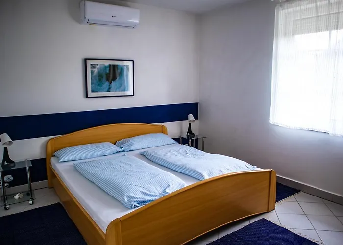 Nefelejcs Apartmanhaz * Gyenesdiás